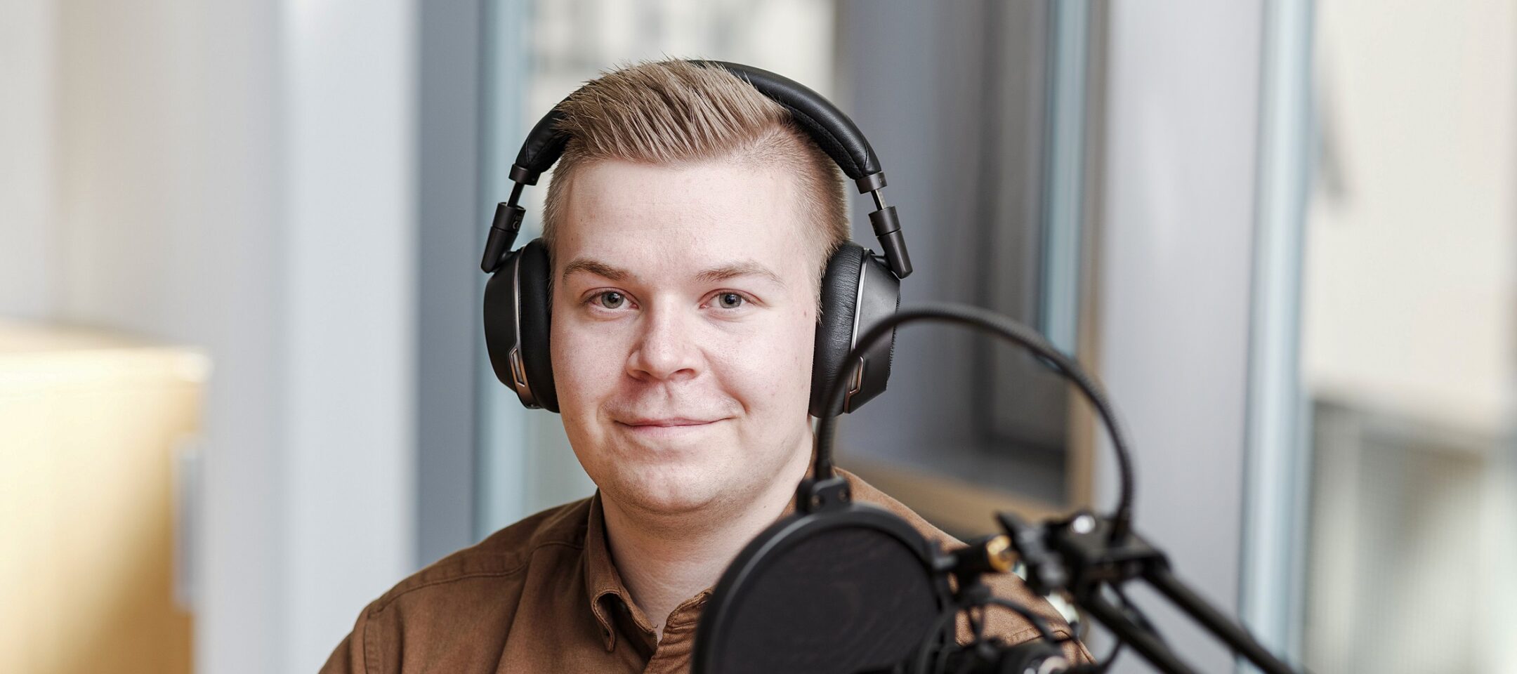 Myyntineuvottelija Simon Laituri